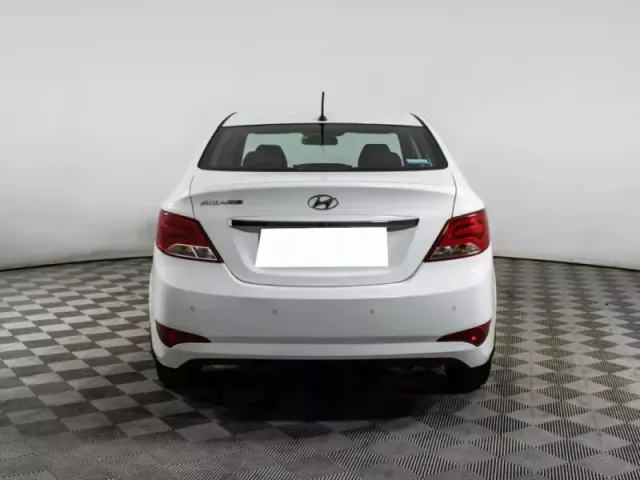 Hyundai Solaris, I Рестайлинг — фото 5
