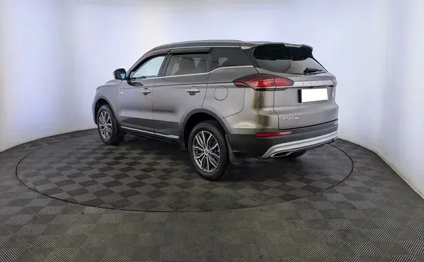 Geely Atlas Pro — фото 4