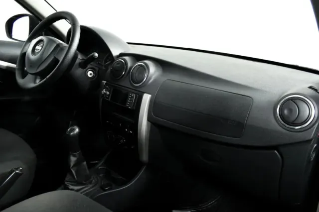Nissan Almera, III (G15) — фото 9