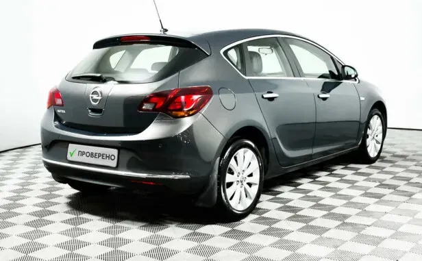 Opel Astra, J Рестайлинг — фото 2