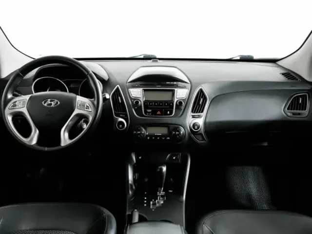 Hyundai ix35, I — фото 11