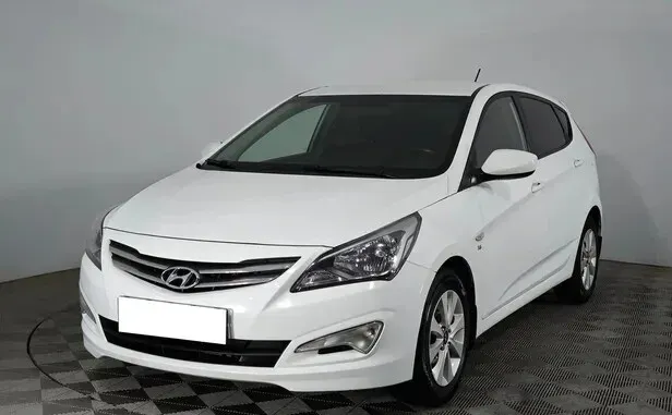 Hyundai Solaris, I Рестайлинг — фото 1