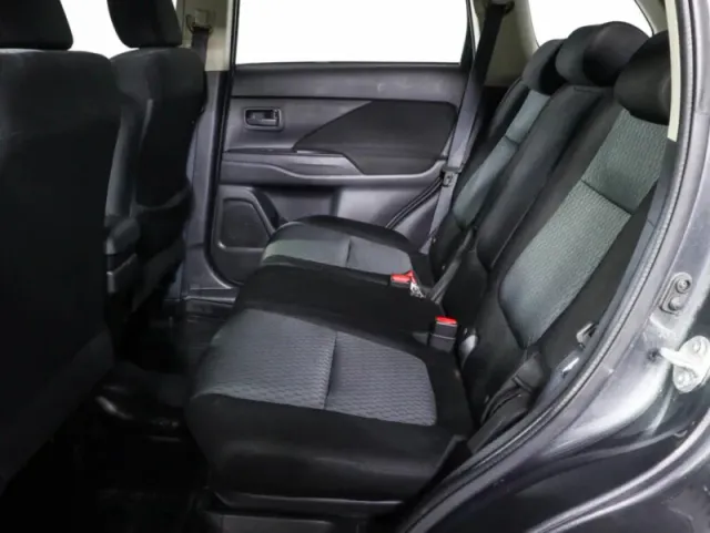 Mitsubishi Outlander, III Рестайлинг 2 — фото 11