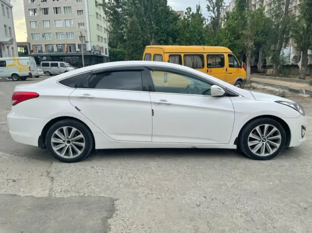 Hyundai i40, I — фото 4