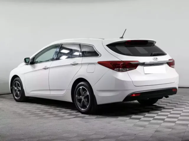 Hyundai i40, I Рестайлинг — фото 6