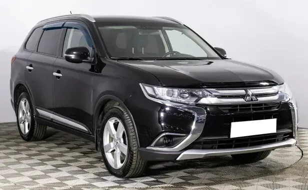 Mitsubishi Outlander, III Рестайлинг 2 — фото 3