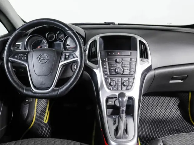 Opel Astra, J Рестайлинг — фото 11
