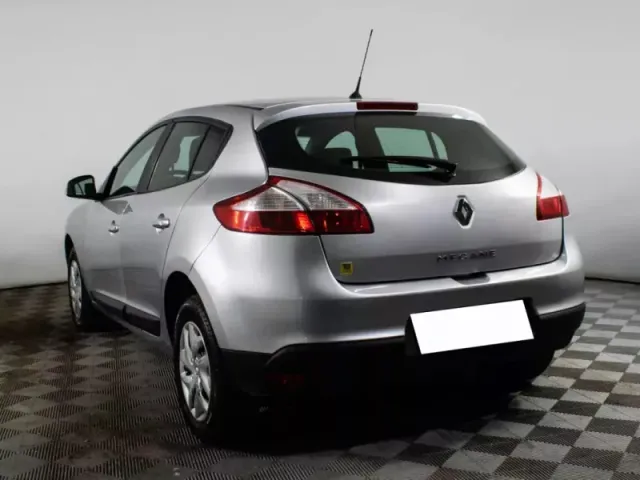 Renault Megane, III Рестайлинг — фото 5
