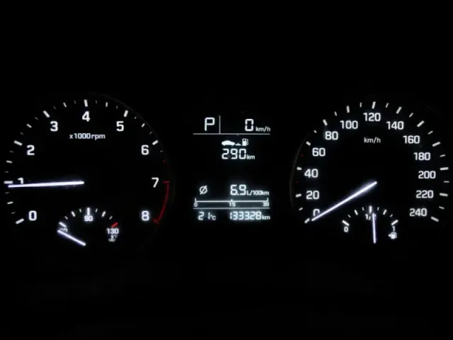 Hyundai Elantra, VI (AD) — фото 11