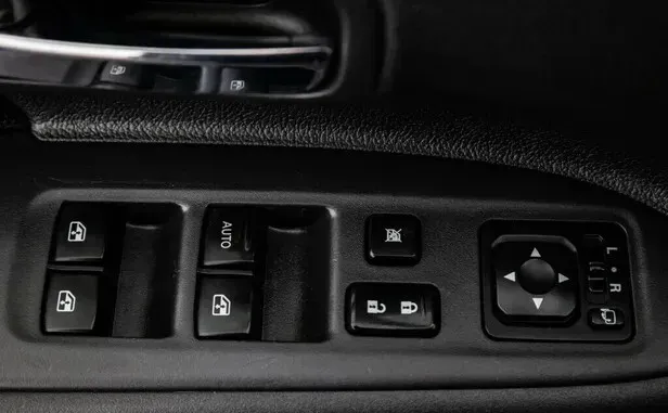 Mitsubishi Outlander, III Рестайлинг 2 — фото 14