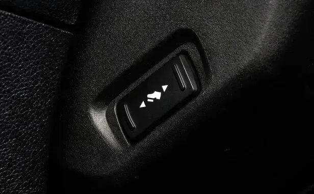 Ford Explorer, V Рестайлинг — фото 13