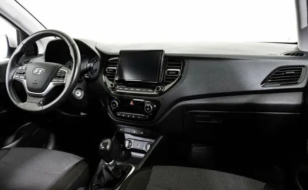 Hyundai Solaris, II Рестайлинг — фото 8