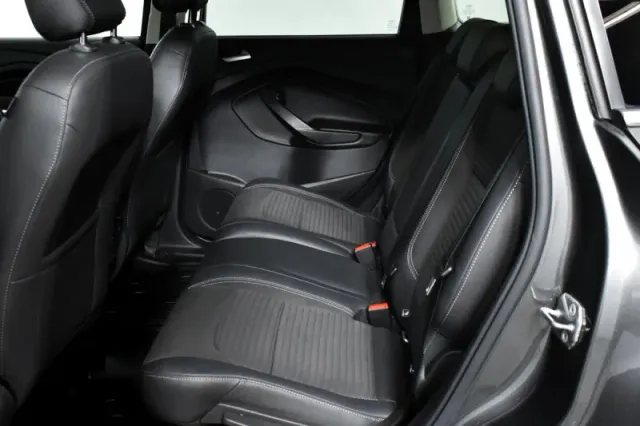 Ford Kuga, II Рестайлинг — фото 13