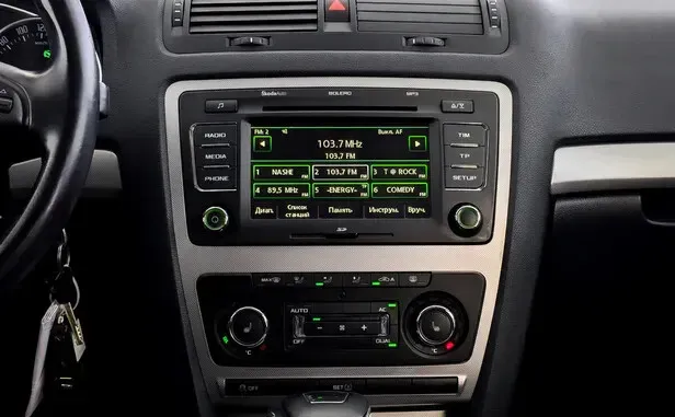 Skoda Octavia, II (A5) Рестайлинг — фото 11