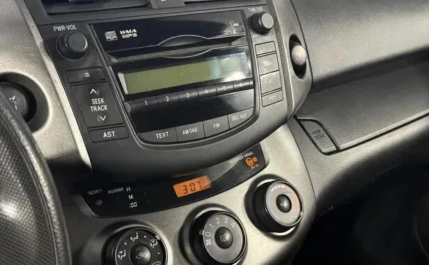 Toyota RAV4, III (XA30) Рестайлинг — фото 9