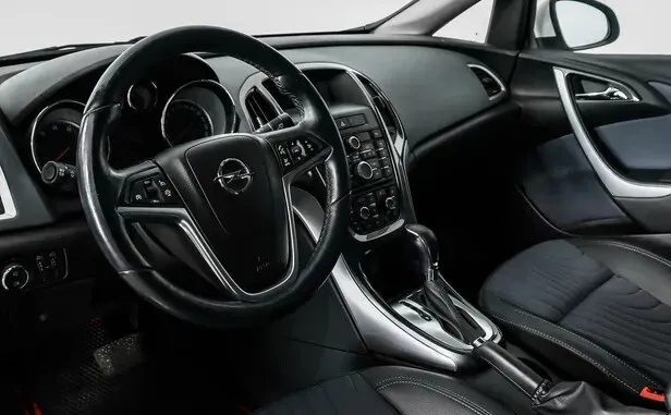 Opel Astra, J Рестайлинг — фото 5