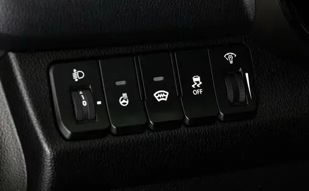 Kia Rio, III Рестайлинг — фото 10