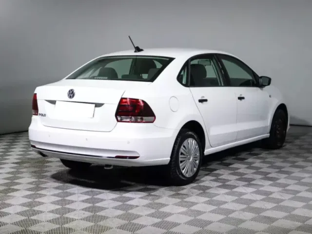 Volkswagen Polo, V Рестайлинг — фото 4