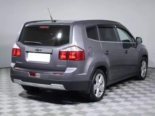 Chevrolet Orlando — фото 4