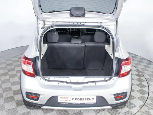 Renault Sandero, II Рестайлинг — фото 9