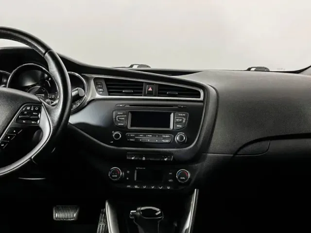 Kia Ceed, II Рестайлинг — фото 13