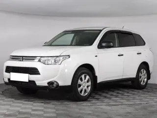 Mitsubishi Outlander, III Рестайлинг — фото 1