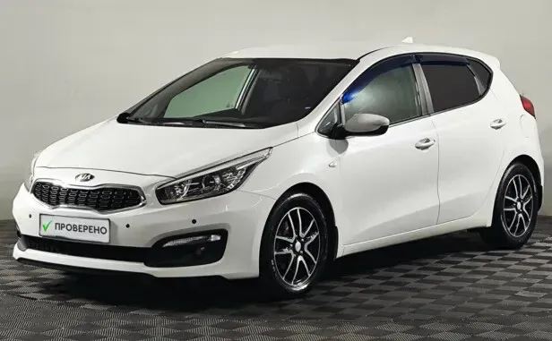 Kia Ceed, II Рестайлинг — фото 1