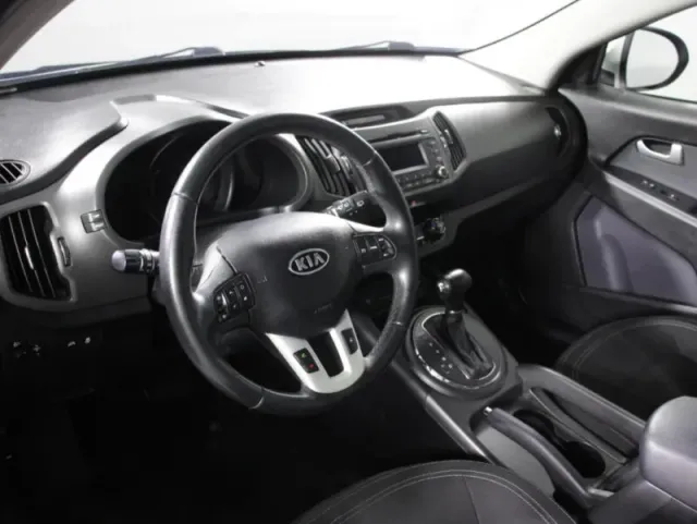 Kia Sportage, III — фото 17