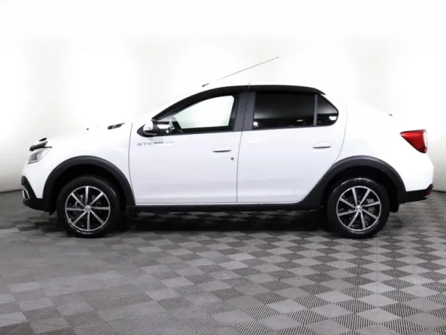 Renault Logan, II Рестайлинг — фото 8