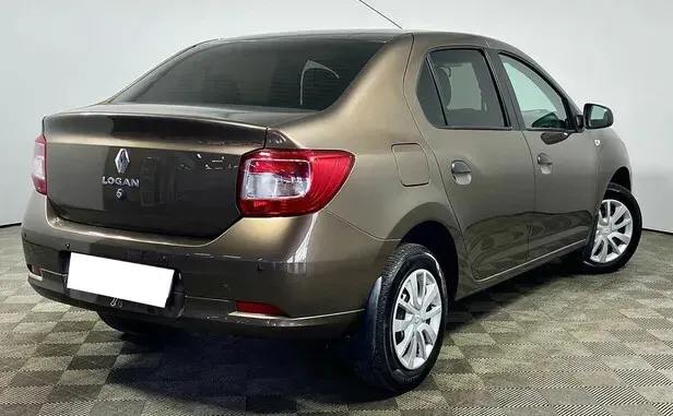Renault Logan, II Рестайлинг — фото 2
