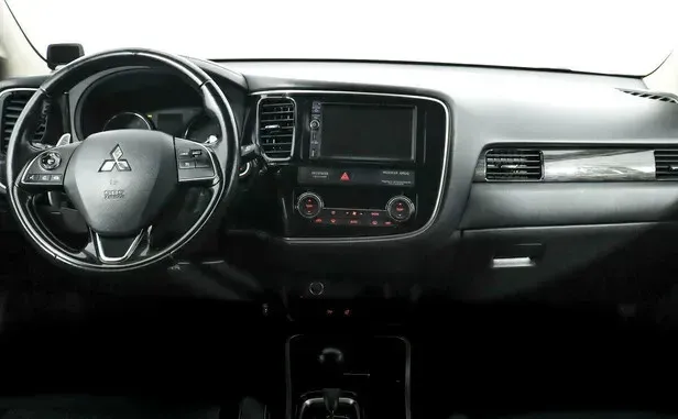 Mitsubishi Outlander, III Рестайлинг 2 — фото 6
