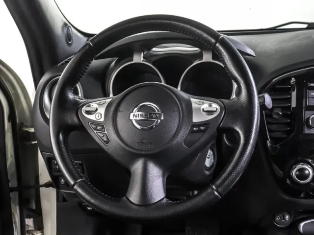 Nissan Juke, I — фото 17