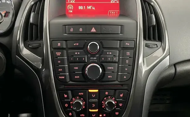 Opel Astra, J Рестайлинг — фото 10