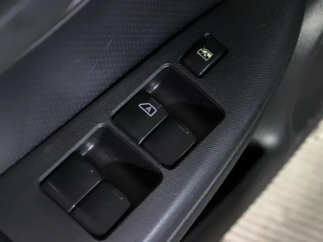 Nissan Note — фото 15