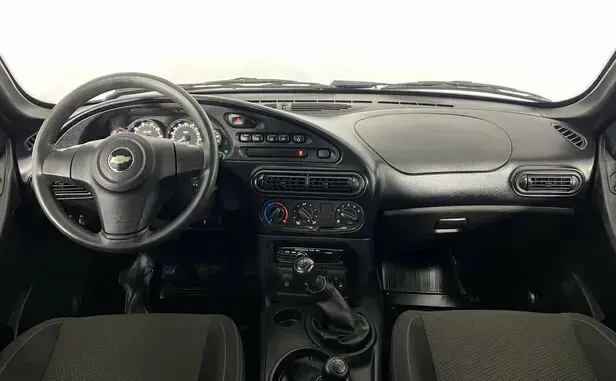 Chevrolet Niva, I Рестайлинг — фото 5