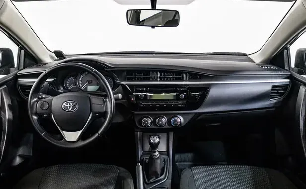 Toyota Corolla, XI (E160, E170, E180) — фото 11