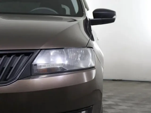 Skoda Rapid, I Рестайлинг — фото 9