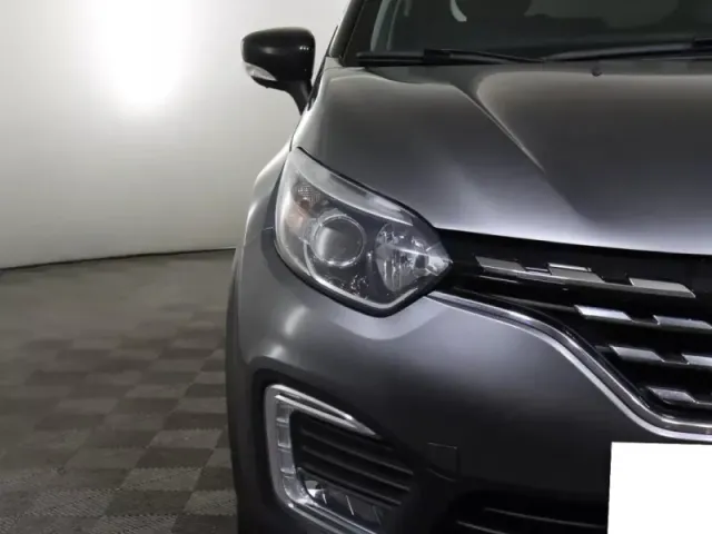 Renault Kaptur, I Рестайлинг — фото 9