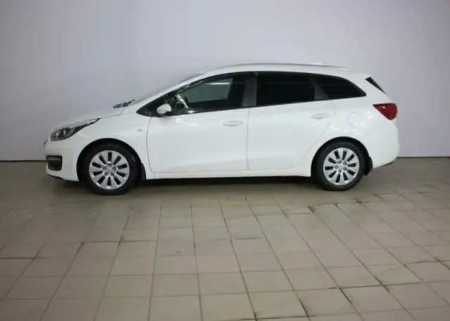 Kia Ceed, II Рестайлинг — фото 2