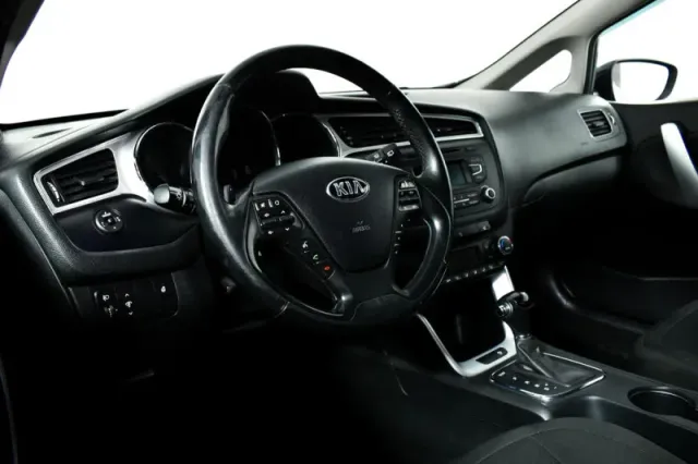 Kia Ceed, II Рестайлинг — фото 14