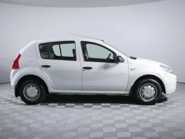 Renault Sandero, I — фото 4
