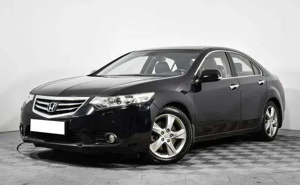 Honda Accord, VIII Рестайлинг — фото 1