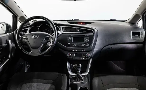 Kia Ceed, II Рестайлинг — фото 6