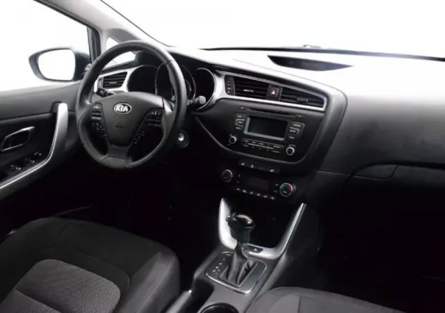 Kia Ceed, II Рестайлинг — фото 5