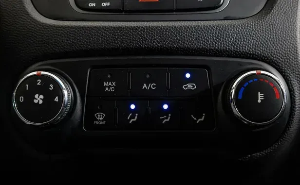 Hyundai ix35, I Рестайлинг — фото 10