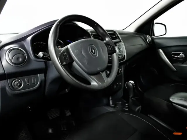 Renault Sandero, II — фото 13