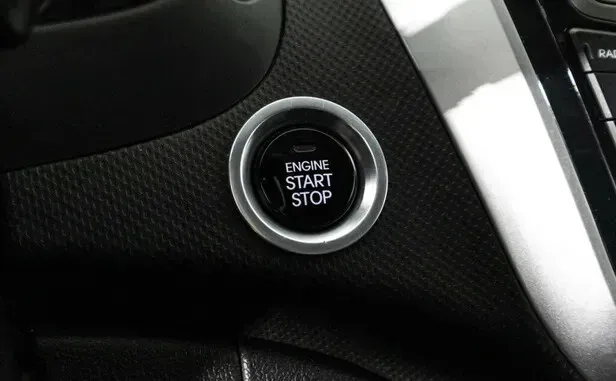 Hyundai Solaris, I Рестайлинг — фото 9