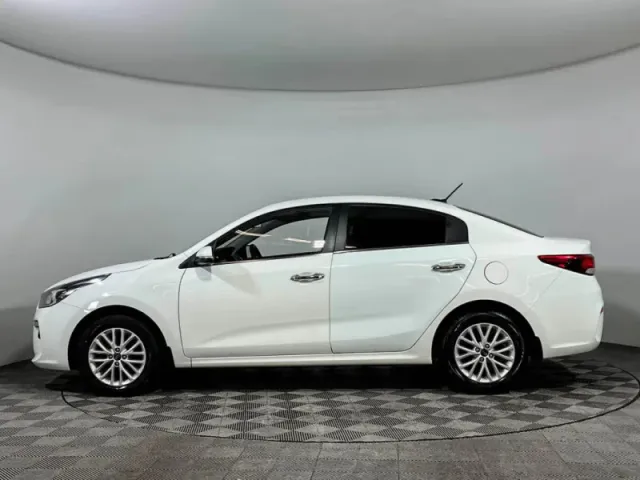 Kia Rio, IV — фото 16