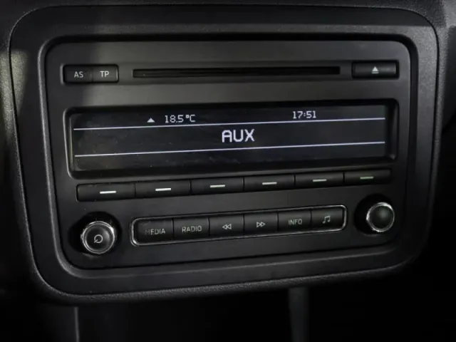 Skoda Fabia, II Рестайлинг — фото 14