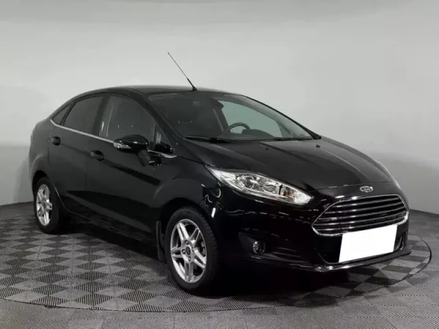 Ford Fiesta, Mk6 Рестайлинг — фото 3